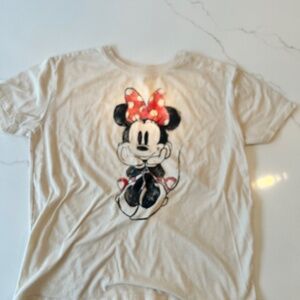 Disney Minnie Mouse Women’s soft t-shirt